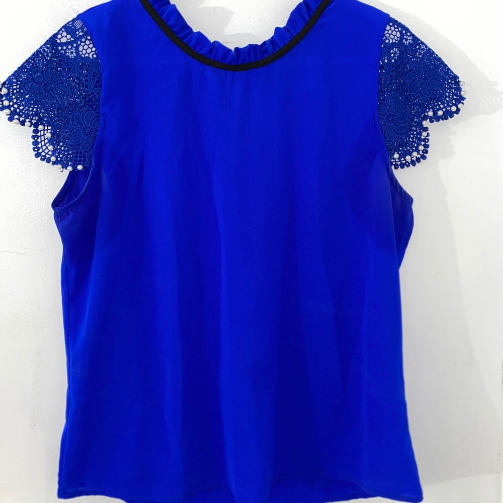 Two Classy Blouses - Picture 3 of 16